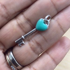 Selling Tifanny pendant only key torquoise